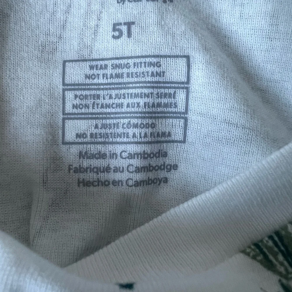 Simple Joys by Carter's 3-Piece Snug-fit 100% Cotton Holiday Pajama Set 5T NWT - Picture 9 of 10